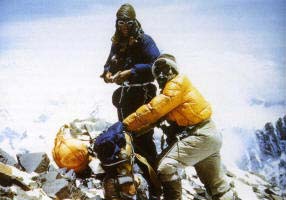 Эдмунд Хиллари и Тенцинг Норгей на Эвересте