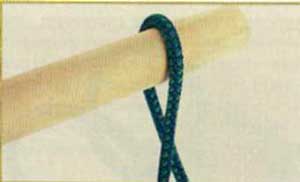 Выбленочный узел. Одной рукой, с петлей на брусе или шесте 1